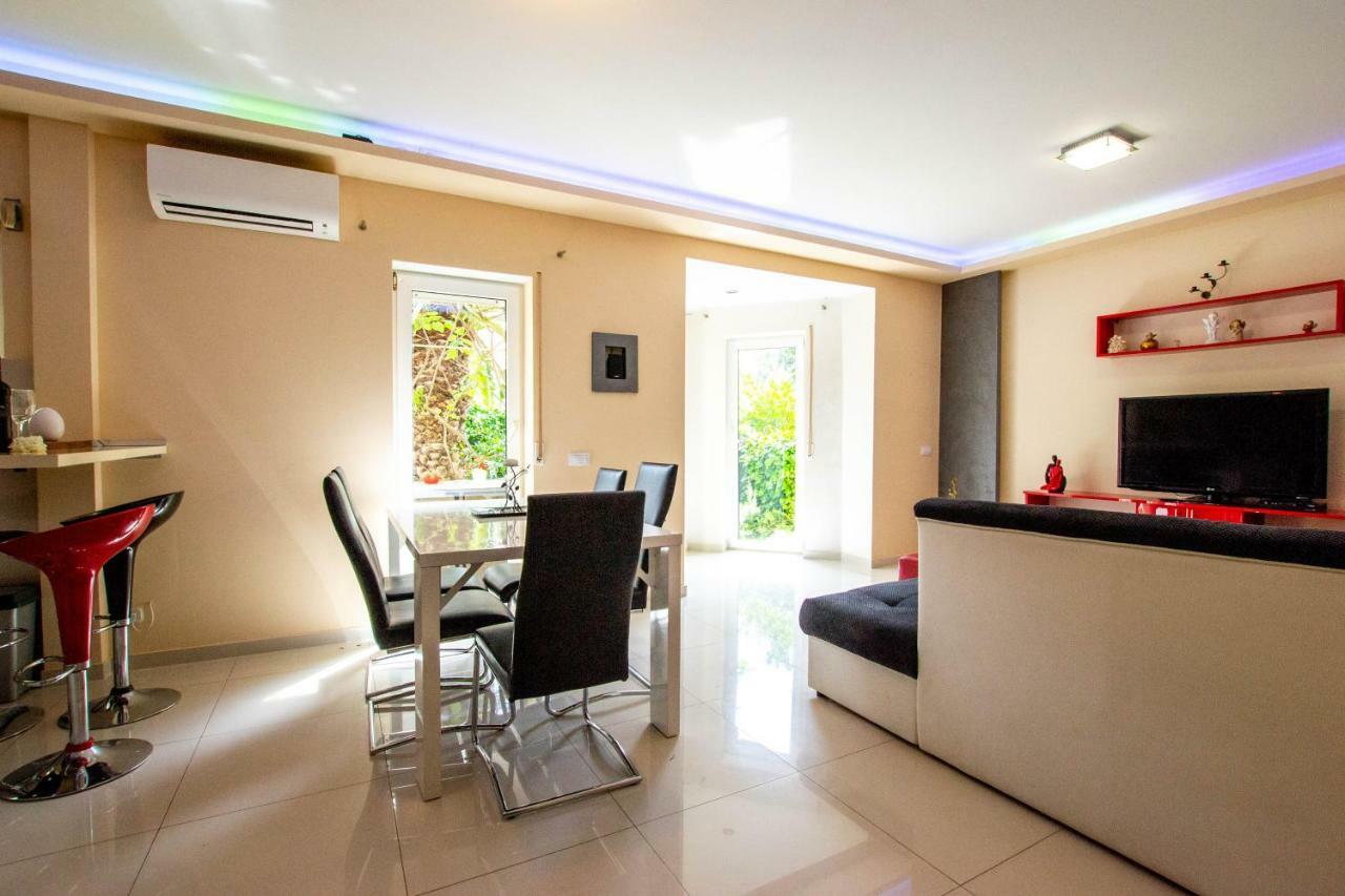 Jela Apartment 7 Pula Dış mekan fotoğraf